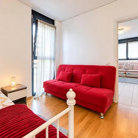 Apartment - Terrace & Garage Private *